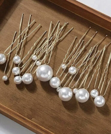 Pearl pins